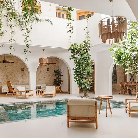 Pure House Marrakech Hotel